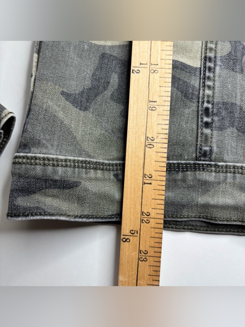 MISS ME CAMO JACKET • SIZE Small • STRETCH DENIM - Picture 12 of 13